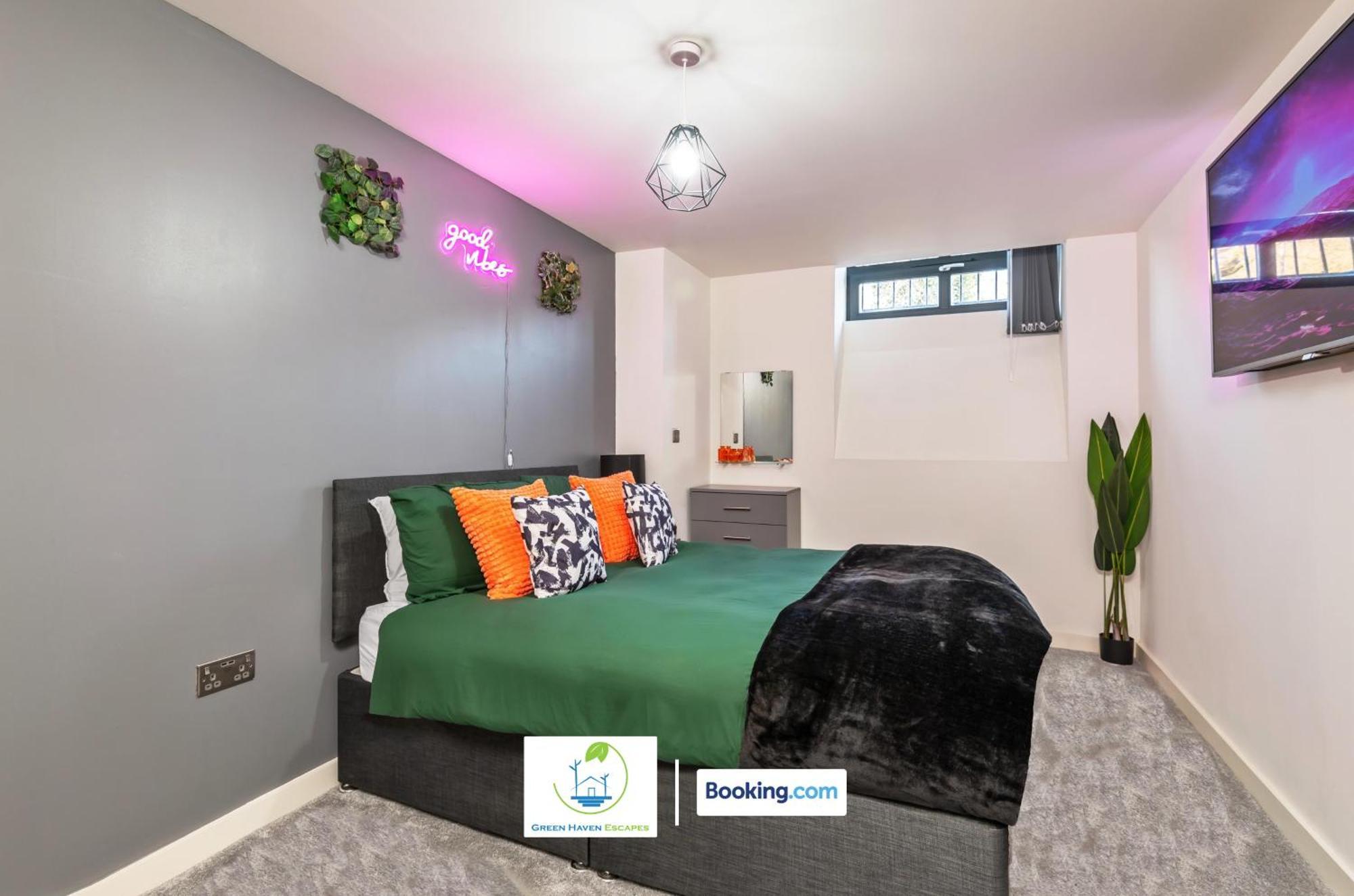 Spacious 1 Bedroom Apartment With 4K Cinema Experience By Green Haven Escapes In Bradford Bradford  Dış mekan fotoğraf